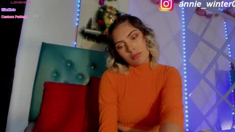 Snapshot of annie_winter1 chatting on 12/30/24, 09:19 Annie online show from 12/30/24, 09:19