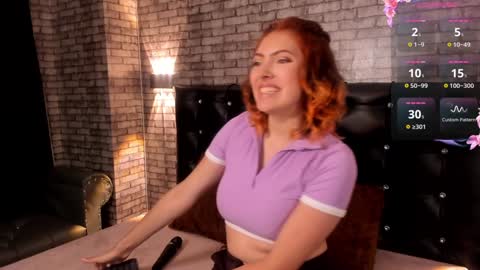 Snapshot of annie_winter1 chatting on 01/27/25, 09:00 Annie online show from 01/27/25, 09:00