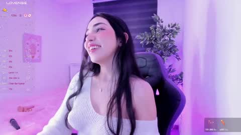 Cassandra online show from 02/24/25, 04:38