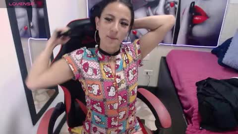 Anniee online show from 03/11/25, 12:39