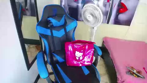 Anniee online show from 09/09/25, 02:05