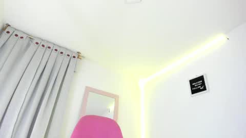 Annie  online show from 12/14/24, 12:11