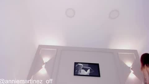 Snapshot of anniemartinezz chatting on 03/06/25, 11:47 Annie online show from 03/06/25, 11:47