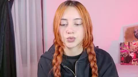 Annie online show from 07/01/26, 02:35