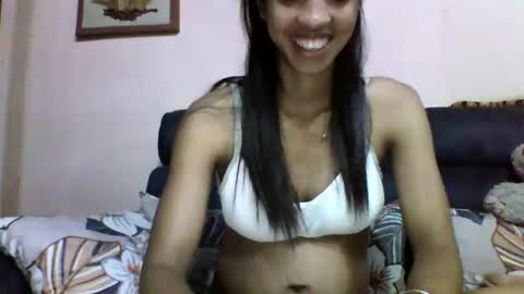anniesexy1 online show from 11/19/25, 05:57