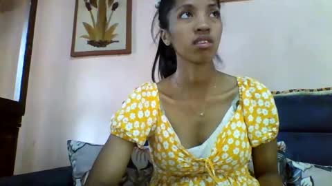 anniesexy1 online show from 11/21/25, 10:58