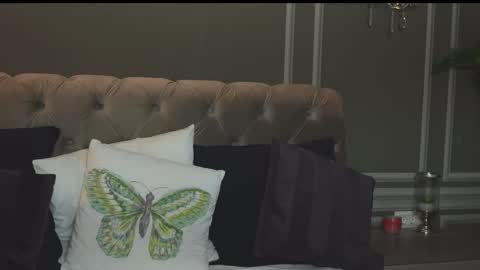 Snapshot of anniestyles chatting on 02/27/25, 10:04 AnnieStyles online show from 02/27/25, 10:04