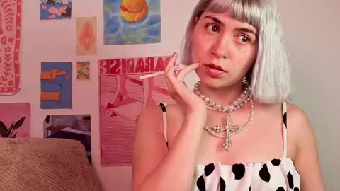 annietinky online show from 06/01/26, 03:52