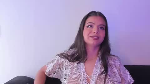 Annie  Alex online show from 02/11/25, 02:57