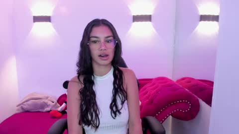 Annie Evans  online show from 01/21/25, 02:26