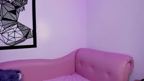 Annie Evans  online show from 02/26/25, 08:11