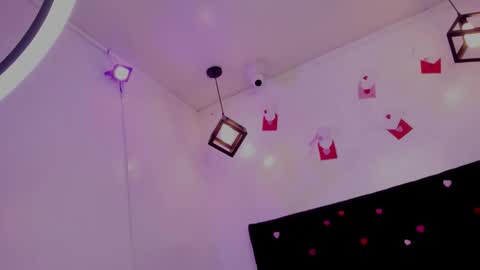 Annie Evans  online show from 02/13/26, 07:04