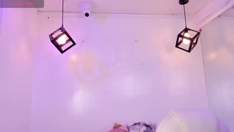 Snapshot of anniie_evans1 chatting on 03/25/26, 03:34 Annie Evans online show from 03/25/26, 03:34