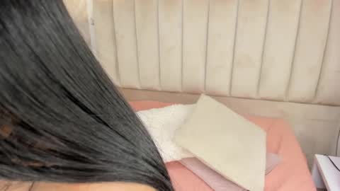 Snapshot of anniie_queen chatting on 03/26/26, 02:50 Annie Queen online show from 03/26/26, 02:50