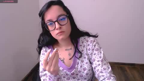 Snapshot of annittaprincess chatting on 03/11/26, 03:18 Gaby 3 online show from 03/11/26, 03:18
