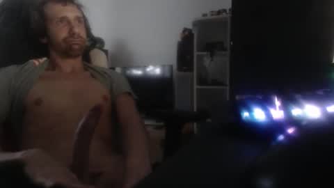 LoyalDog online show from 01/16/26, 01:04