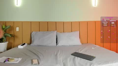 Ana  online show from 11/29/25, 04:26