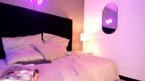 Snapshot of anny_babby chatting on 03/31/26, 11:43 ANNY online show from 03/31/26, 11:43