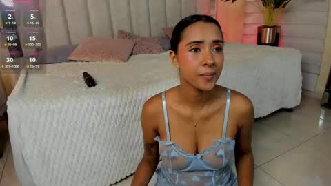 Snapshot of anny_kiut chatting on 05/20/26, 11:38 ANNY online show from 05/20/26, 11:38