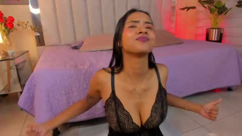 Snapshot of anny_kiut chatting on 05/23/26, 12:09 ANNY online show from 05/23/26, 12:09