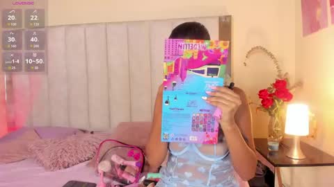 Snapshot of anny_kiut chatting on 06/06/26, 12:21 ANNY online show from 06/06/26, 12:21