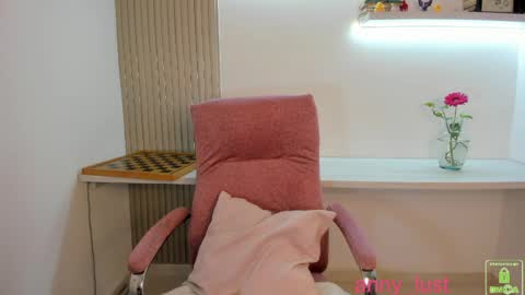 Snapshot of anny_lust chatting on 04/02/26, 07:55 Issabela online show from 04/02/26, 07:55