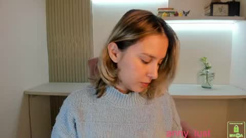 Snapshot of anny_lust chatting on 04/16/26, 01:01 Issabela online show from 04/16/26, 01:01