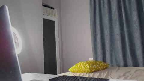 Snapshot of anny_meow chatting on 02/06/25, 09:06 Ann My current schedule is below online show from 02/06/25, 09:06