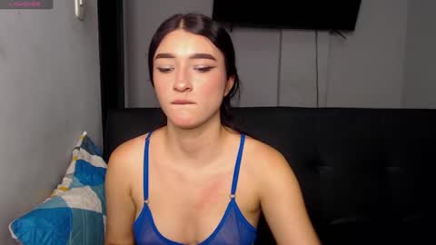 Anny online show from 09/10/25, 01:55