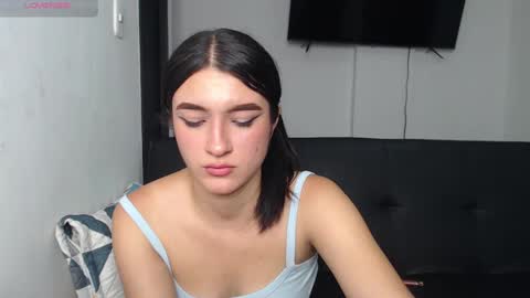 Anny online show from 10/28/25, 03:36