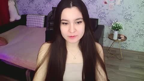 Snapshot of anny_shine chatting on 12/20/24, 12:52 Annie online show from 12/20/24, 12:52