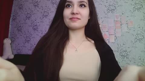 Snapshot of anny_shine chatting on 02/25/25, 04:57 Annie online show from 02/25/25, 04:57