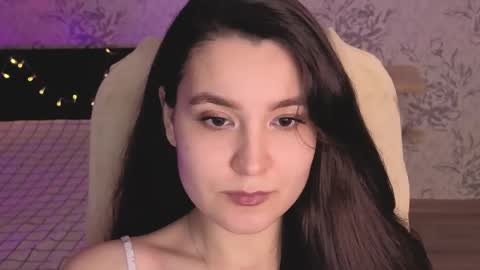 Snapshot of anny_shine chatting on 04/16/26, 12:17 Annie online show from 04/16/26, 12:17