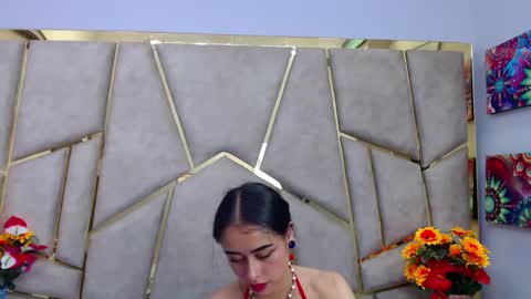 Anny online show from 02/10/25, 07:49