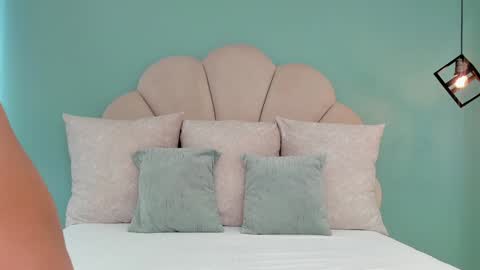 Snapshot of anny_taylorr_ chatting on 02/04/25, 05:12 Anny online show from 02/04/25, 05:12