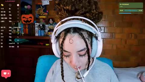 Anny  IG online show from 10/17/25, 11:40