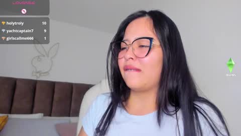 Snapshot of annye01_ chatting on 03/11/26, 04:13 anny online show from 03/11/26, 04:13