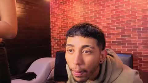 Snapshot of annyeli_bigtits chatting on 12/19/25, 12:12 annyeli_bigtits online show from 12/19/25, 12:12