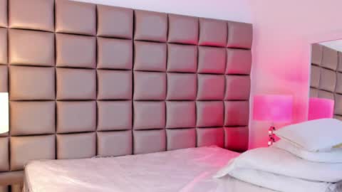 Snapshot of annyhizzle chatting on 01/18/25, 04:15 online show from 01/18/25, 04:15