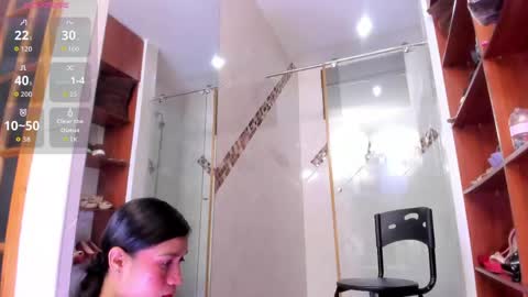 Snapshot of annylittle_ chatting on 04/23/26, 03:30 LittleSunny My schedule 1400 - 2200 GMT -5 online show from 04/23/26, 03:30