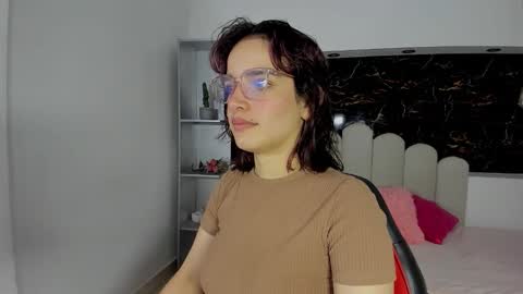 Anny online show from 02/02/26, 08:07