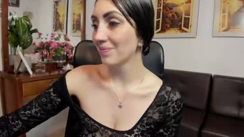 Anny online show from 08/04/26, 11:46