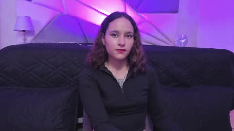 Snapshot of annythomsonn chatting on 12/10/24, 09:00 AnnyT online show from 12/10/24, 09:00