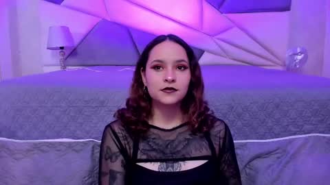 Snapshot of annythomsonn chatting on 02/09/25, 08:34 AnnyT online show from 02/09/25, 08:34