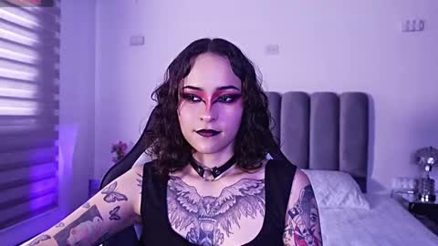 AnnyT online show from 02/06/26, 09:51