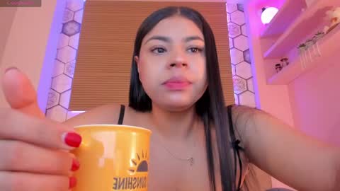 Snapshot of annytorres chatting on 05/17/26, 11:50 Gaby online show from 05/17/26, 11:50