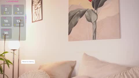 Snapshot of annyz09 chatting on 11/25/25, 05:07 Annyz online show from 11/25/25, 05:07