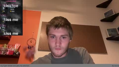 Snapshot of anomalies_ig chatting on 01/26/25, 12:26 anomalies_ig online show from 01/26/25, 12:26