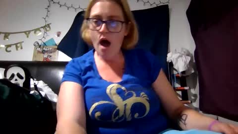 Snapshot of anonolawless chatting on 04/11/26, 12:48 anonolawless online show from 04/11/26, 12:48