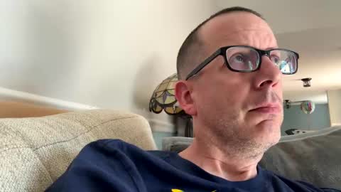 anonymousfrederick76 online show from 10/05/25, 05:44